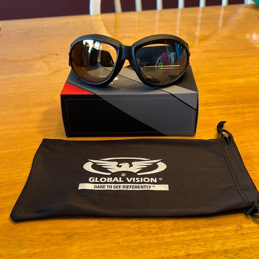 Global Vision Eliminator Clear to Smoke Transition Goggles. New in box.